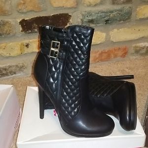 Womens Booties